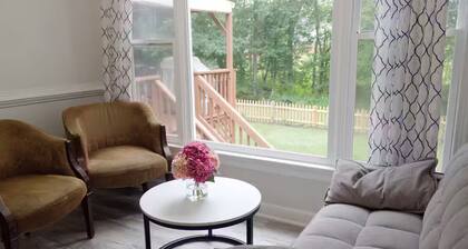 Pet-Friendly 3BR Near Short Pump + Big Fenced Yard
