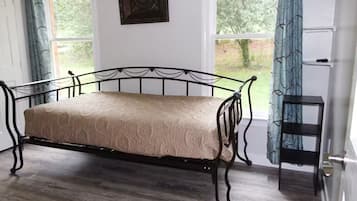 3 bedrooms, WiFi