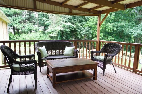 Pet-Friendly 3BR Near Short Pump + Big Fenced Yard