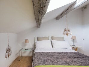 Free WiFi - British Embassy Terrace Apartment (Rome)