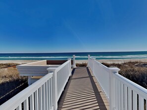 Studio (4 Bedrooms) | Property amenity - Turtle Paradise by Topsail Realty (Holly Ridge)