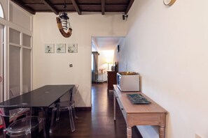 Dining room - Fori Imperiali Lovers Apartment (Rome)