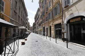 Front of property - Colosseo Panoramic Terrace (Rome)