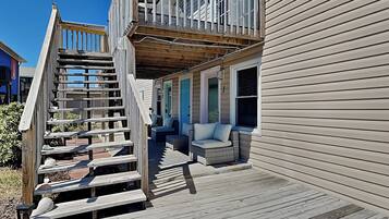 Studio (2 Bedrooms) | Property amenity