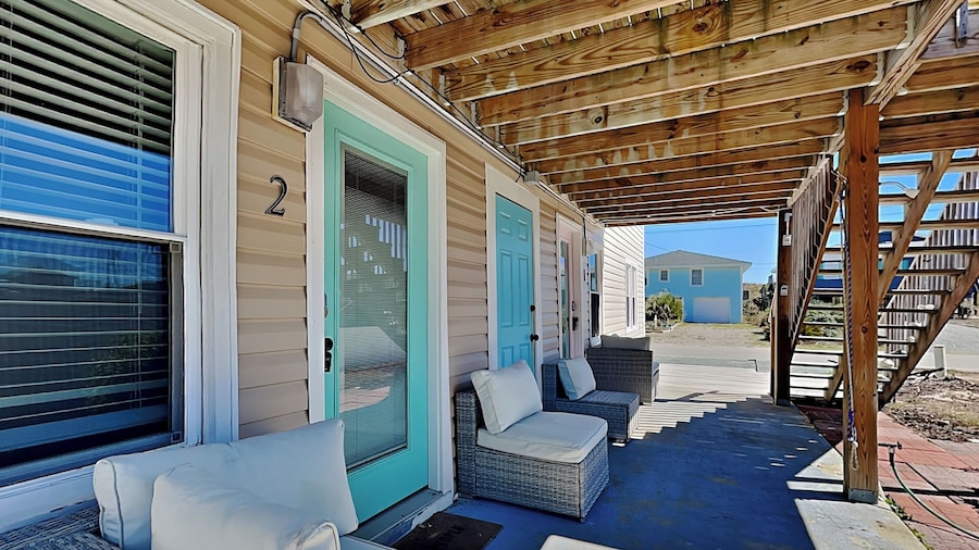 Sea Glass Suites by Topsail Realty