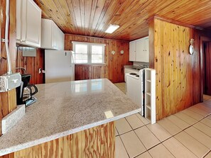 Studio (2 Bedrooms) | Property amenity