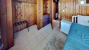 Studio (2 Bedrooms) | Property amenity