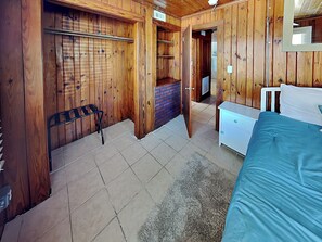 Studio (2 Bedrooms) | Property amenity