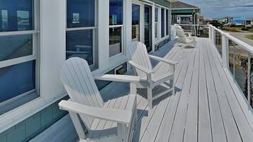 Studio (4 Bedrooms) | Property amenity