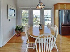 Studio (4 Bedrooms) | Property amenity - Nice Catch by Topsail Realty (Holly Ridge)