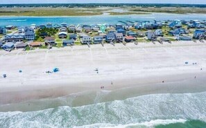 Studio (3 Bedrooms) | Property amenity - Mountains to Sea by Topsail Realty (Holly Ridge)
