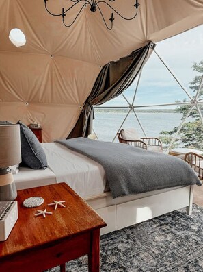 1 chambre, bureau, Wi-Fi gratuit, draps fournis