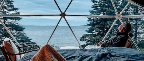 1 bedroom, desk, free WiFi, bed sheets