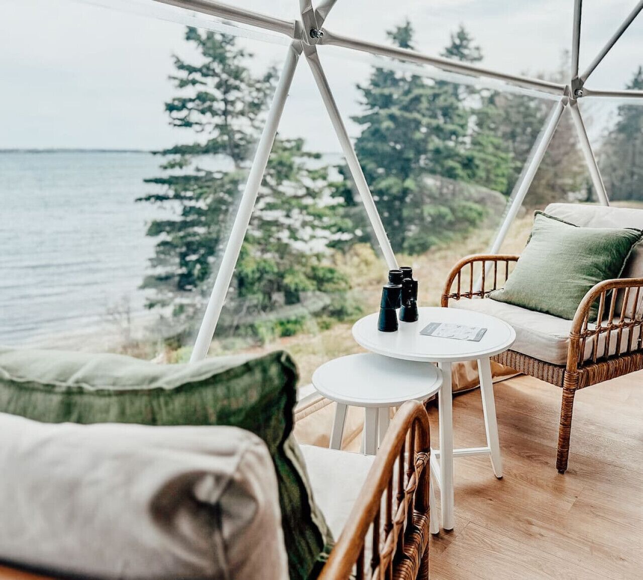 المنشأة من الداخل