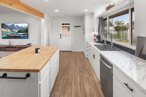 Microwave, oven, stovetop, dishwasher