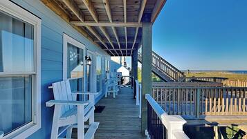 Studio (4 Bedrooms) | Fasade