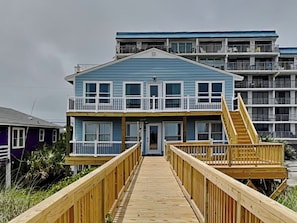Studio (4 Bedrooms) | Property amenity