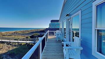 Studio (Multiple Bedrooms) | Property amenity