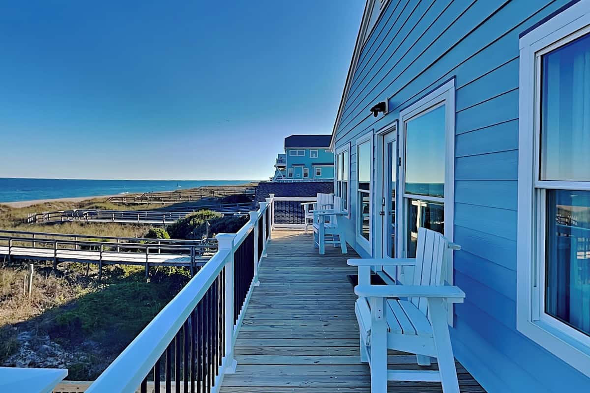 Studio (4 Bedrooms) | Front of property