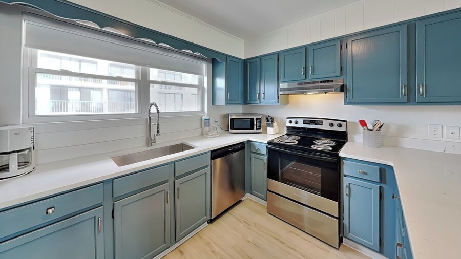 Seaside Serenity by Carolina Retreats