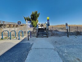 公寓式客房 (2 Bedrooms) | 住宿服务设施