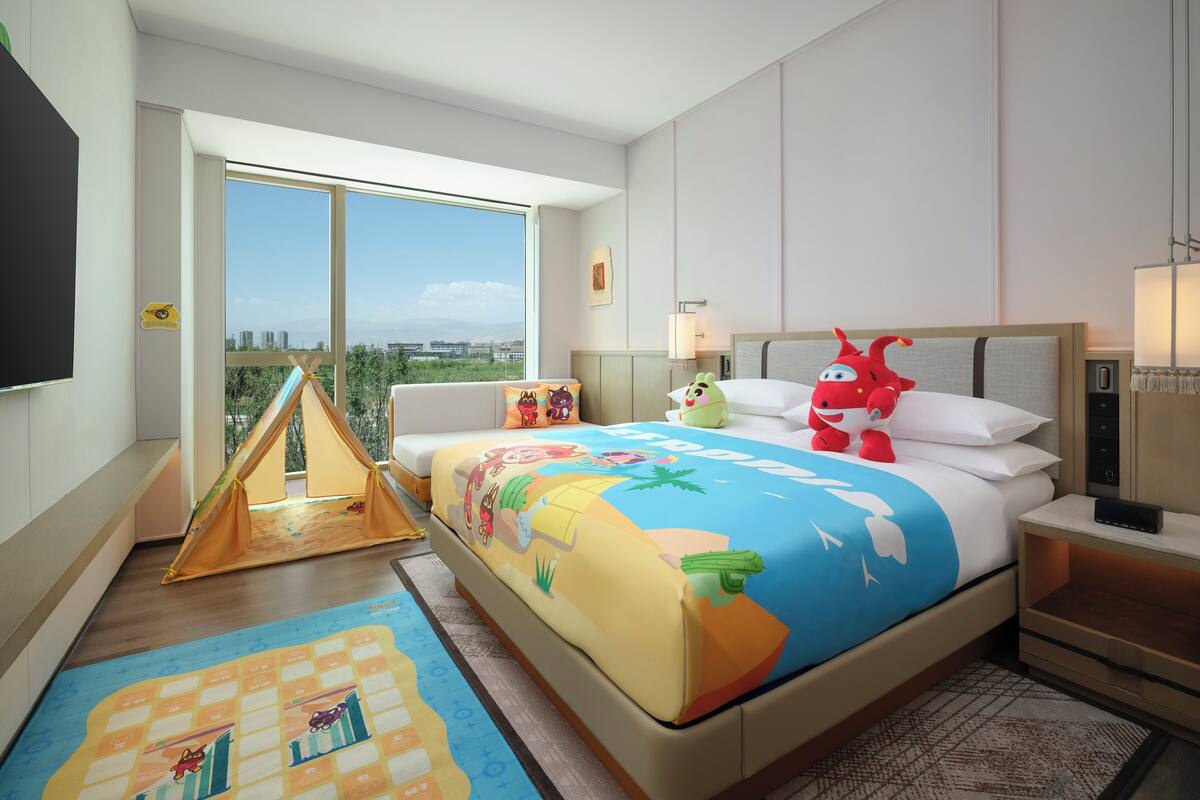 Dundyner, minibar, safe på rommet og blendingsgardiner