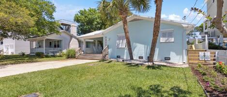 Studio (3 Bedrooms) | Exterior