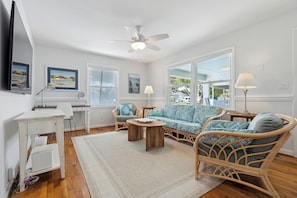 Estudio (3 Bedrooms) | Servicio de la propiedad