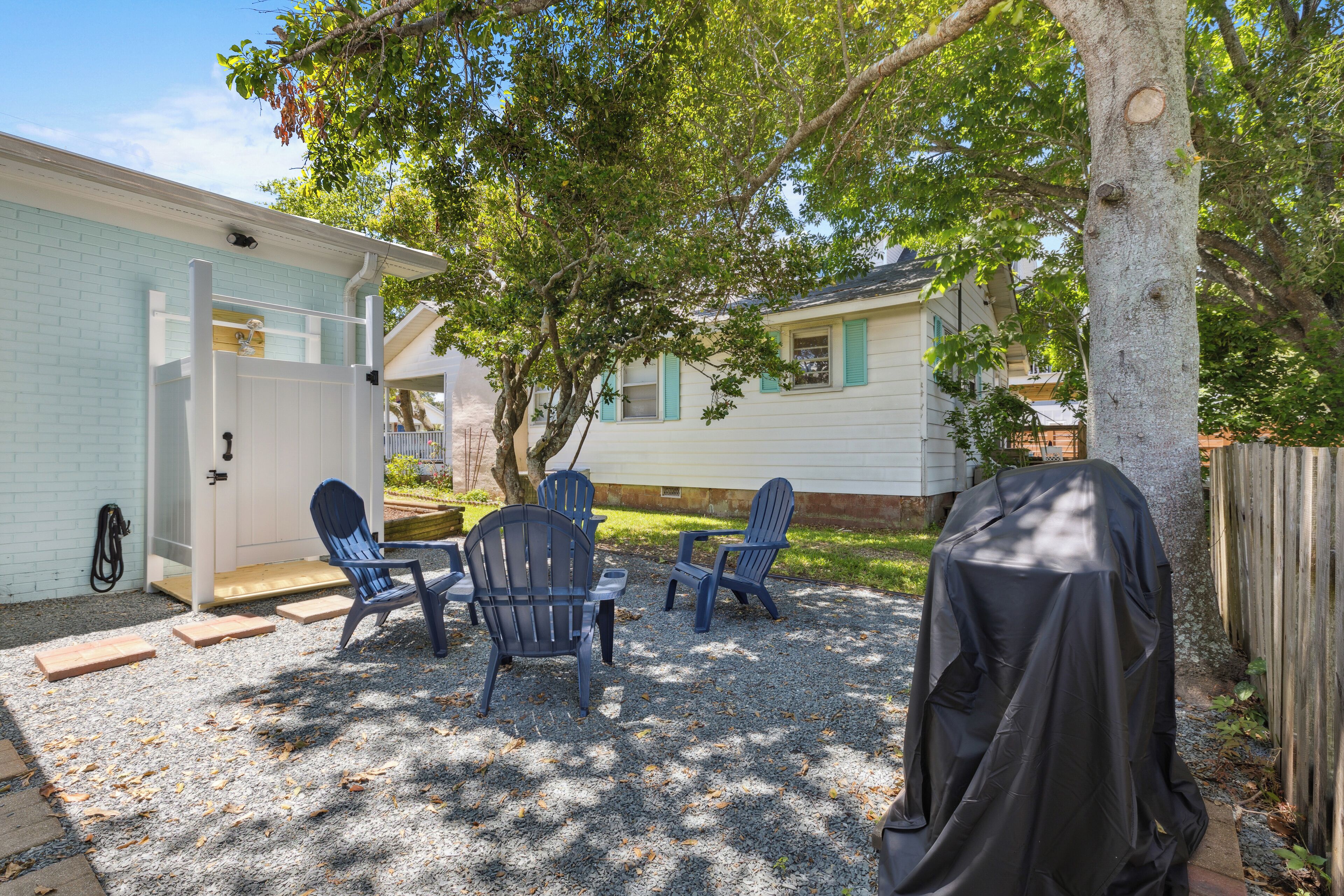 Studio (3 Bedrooms) | Property amenity