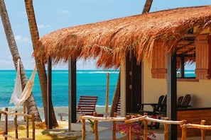 Sea Cabin with Private Pool | Terras