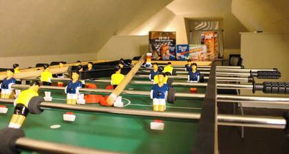 Rooftop Patio & Games in Historic Highlands