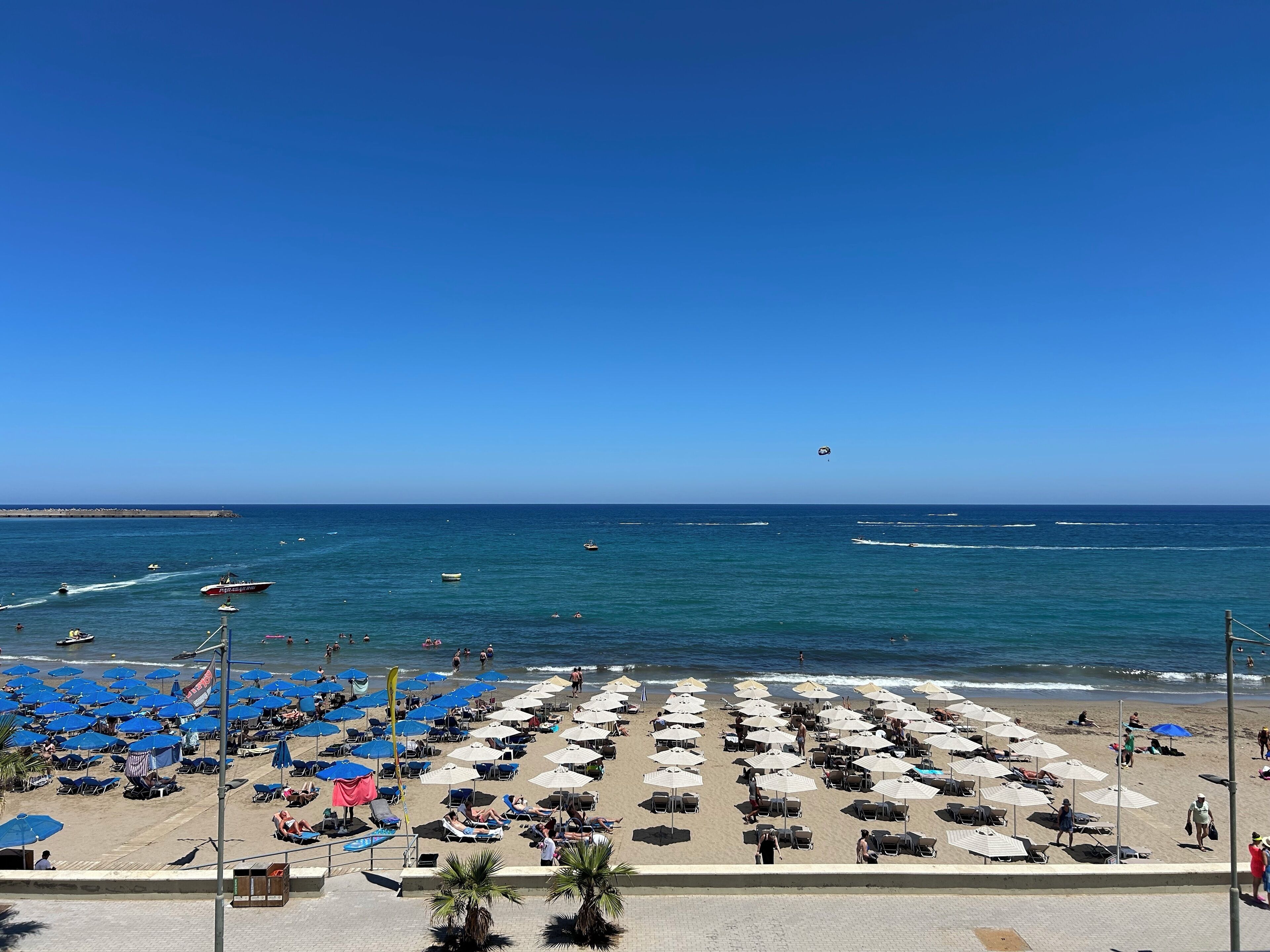 Apartamento, cozinha, vista para a praia | Vista da sacada