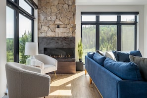 TV connectée, cheminée