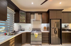 Microwave, oven, stovetop