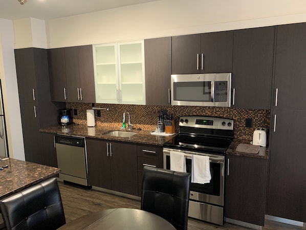 Microwave, oven, stovetop, dishwasher