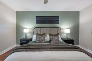 5 bedrooms, iron/ironing board, travel cot, WiFi - Modern Luxury 5BR Pool Movie-Game Rm Encore 7770 (Kissimmee)