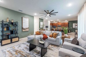 Tv, tv-spel och kontor