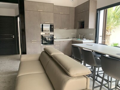 Saint Palais sur Mer in the historic center!  Vacation accomodation 4/6 pers.