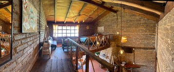 Classic Chalet, 2 Bedrooms, Balcony, Lagoon View | Iron/ironing board