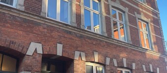 H.C. Andersen went to school opposite us • You are right in the center