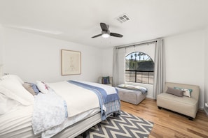 3 habitaciones, tabla de planchar con plancha y wifi gratis 