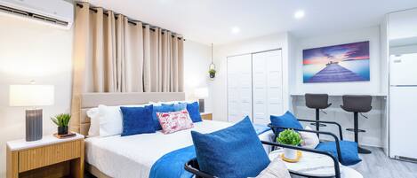 1 dormitori, planxa i posts de planxar, wifi gratuïta i roba de llit