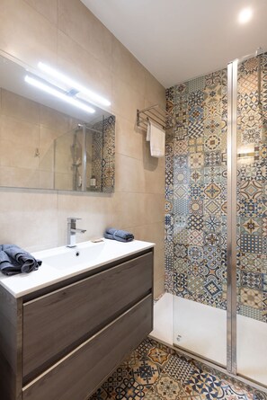 House | 2 bedrooms, Internet - Merceria 1 by Unik Tarragona (Tarragona)