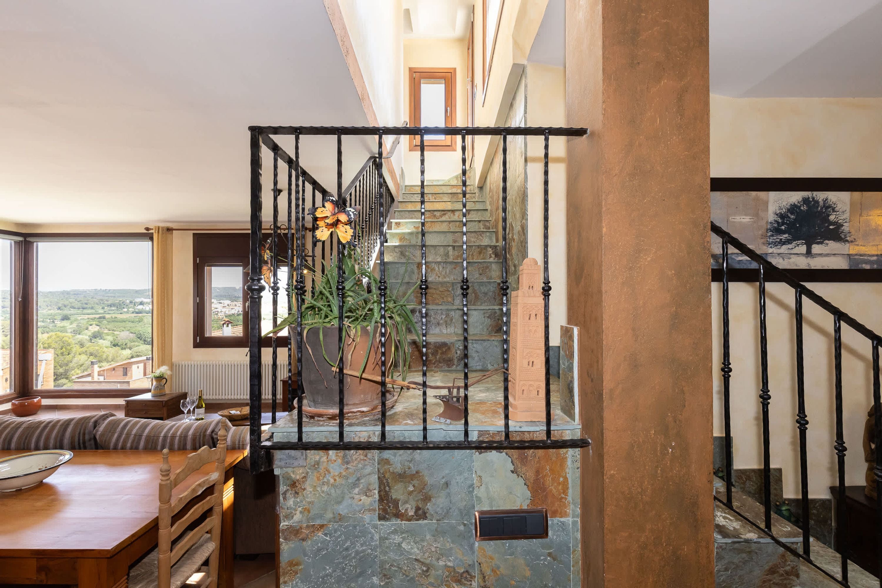 House | 5 bedrooms, Internet