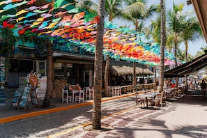 Outdoor dining - Villa Alhelí, Oceanview Escape with Private Pool (Sayulita)