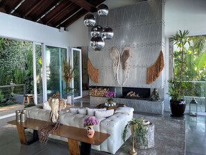 Interior -  Luxury Ocean Front Loft in Rio De Janeiro Joa (Joá Rio de Janeiro)