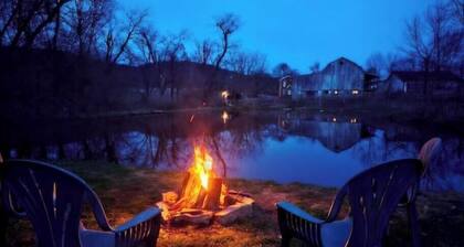 Rustic Luxury w/Horses-Historic Whiskey Distillery