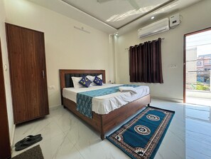 مساحة عمل للكمبيوتر المحمول وواي فاي مجانًا
