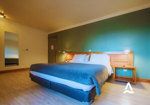 واي فاي مجانًا وملاءات أسرّة