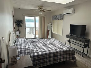 3 slaapkamers, een strijkplank/strijkijzer, wifi, beddengoed
